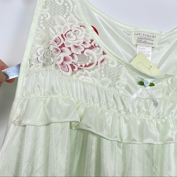 2X, Dolly Nightgown - Picture 3 of 5